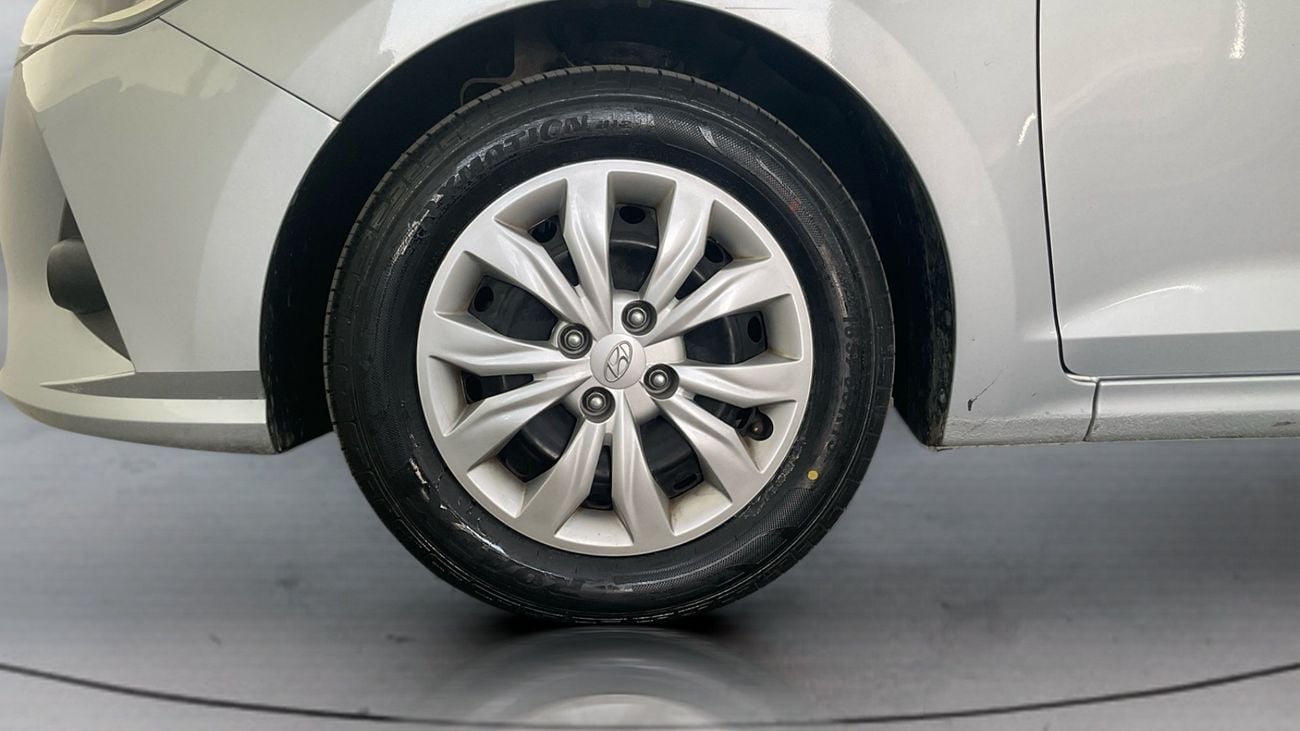 Hyundai Accent 1.6 AUTO GL AUTO SMART PLUS | Guaranteed Warranty | 0 Down Payment