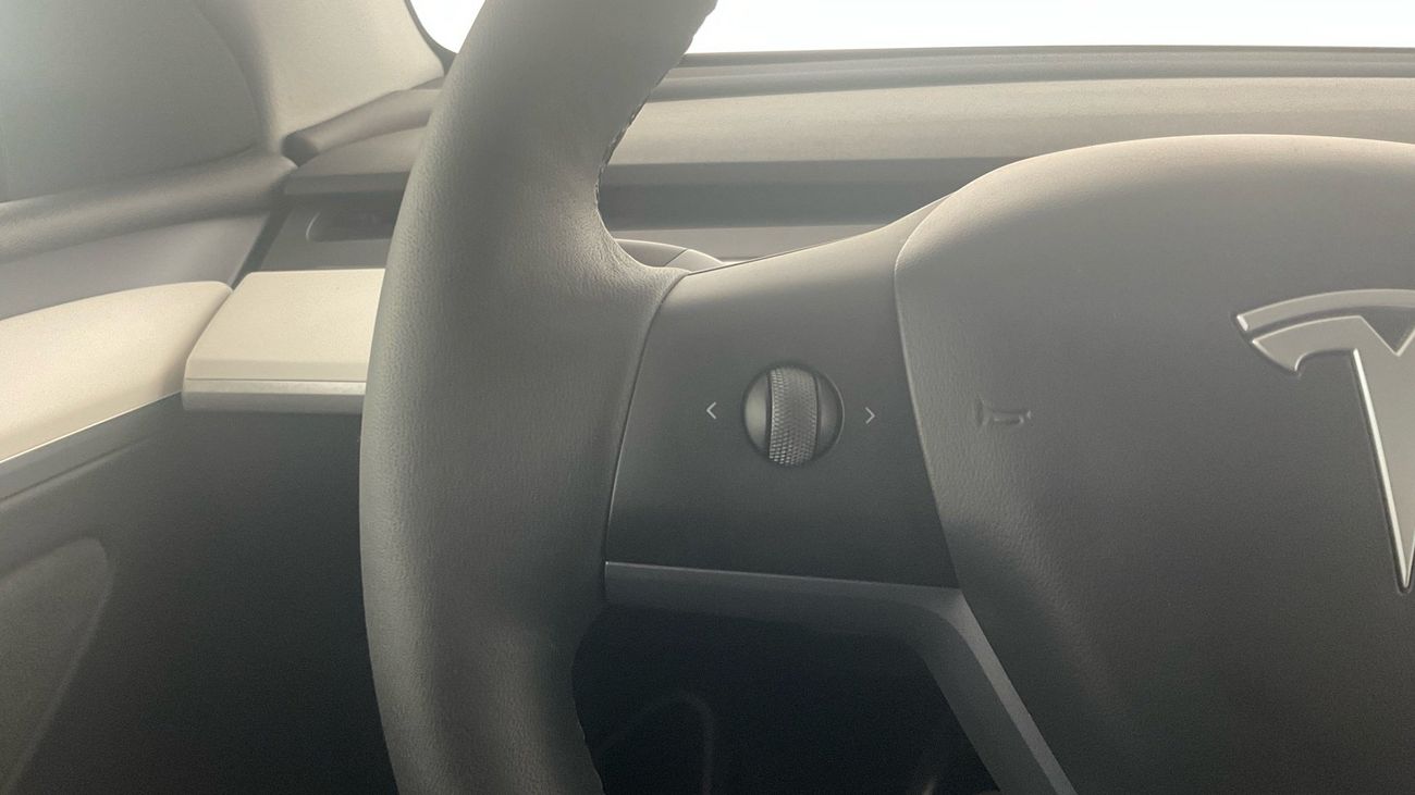 Tesla Model Y Performance (Dual Motor) | upto AED 20,000 Ramadan Discount | Guaranteed Warranty | 0 Down Payment