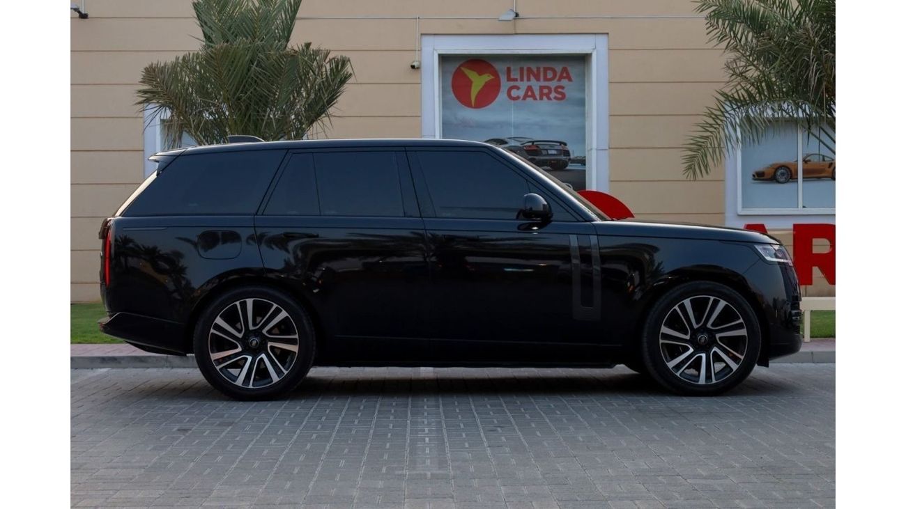 لاند روفر رينج روفر Range Rover Vogue HSE P400 2023 GCC under Agency Warranty with Flexible Down-Payment/ Flood Free.