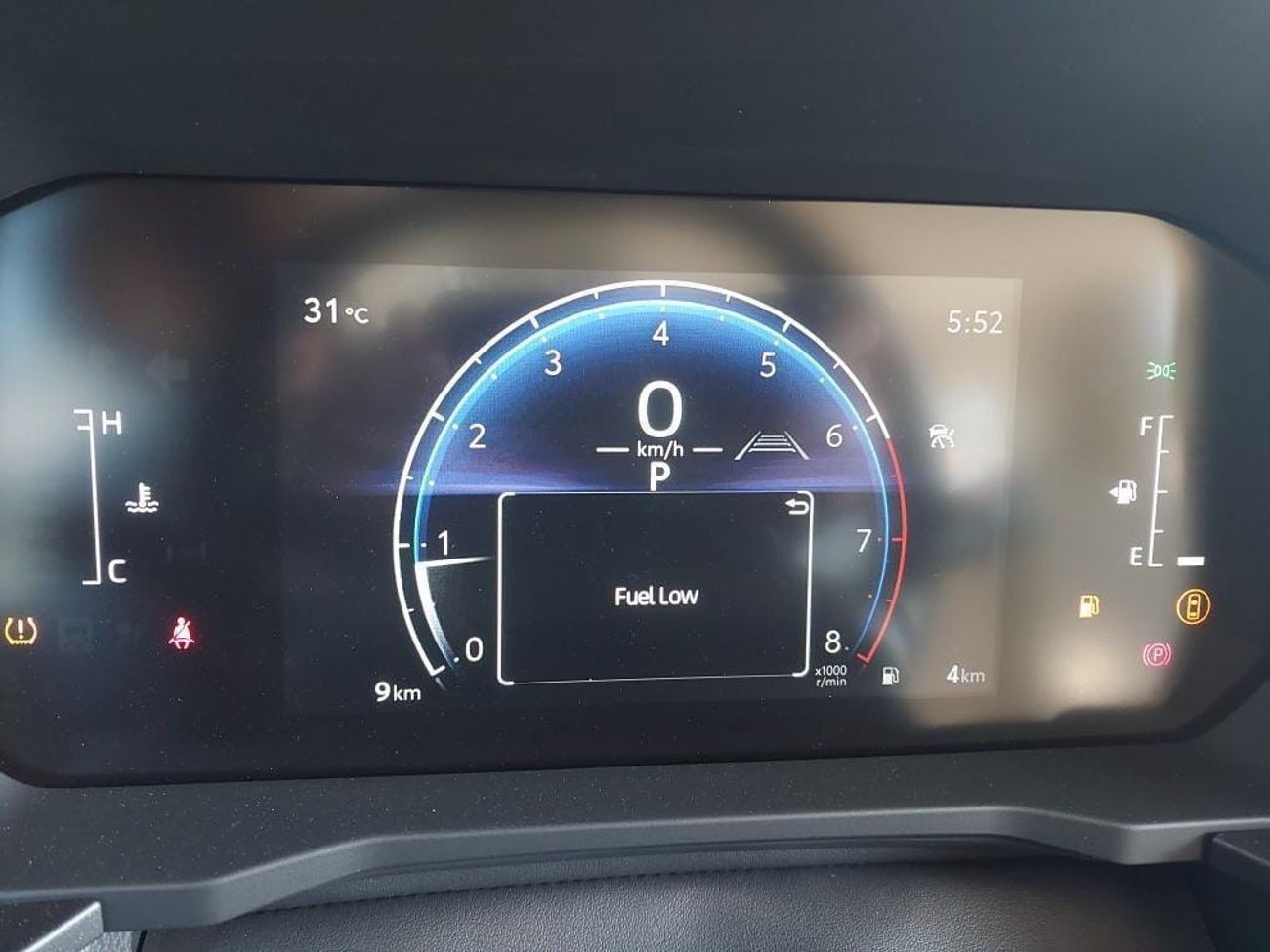 Toyota Prado TOYOTA PRADO ADVENTURE GXL 2.4 TURBO