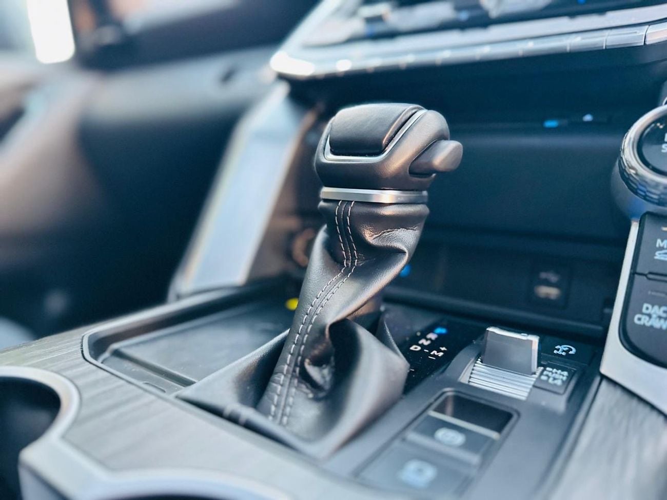 Toyota Land Cruiser GR-S 3.3L