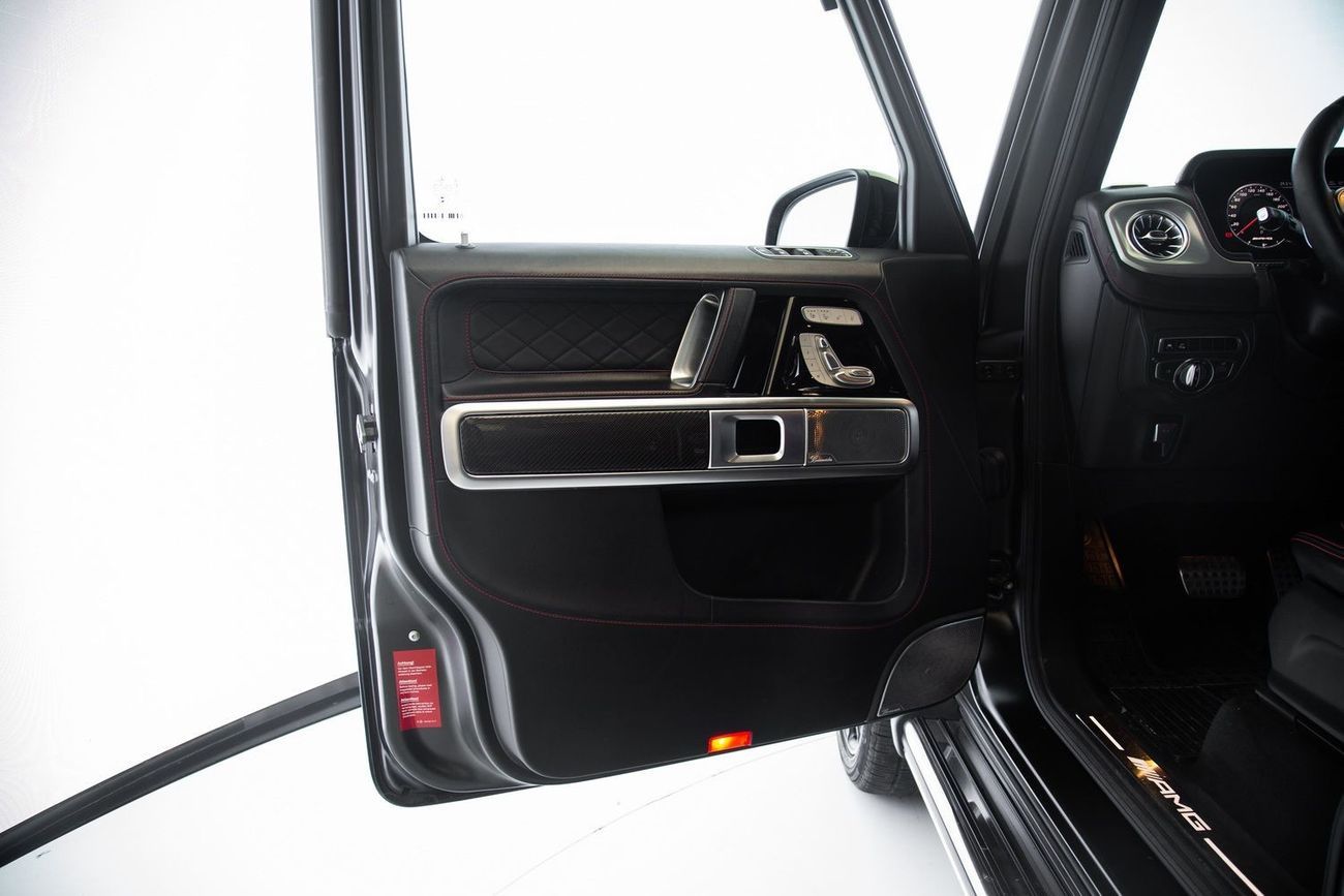 Mercedes-Benz G 63 AMG Std 4.0L