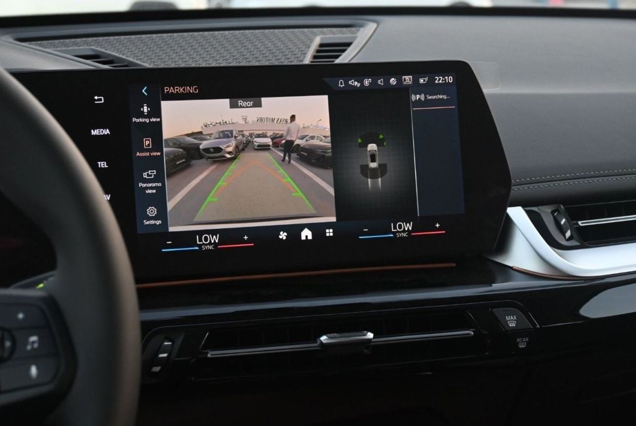 BMW X1 BMW X1 sDrive 20Li 1.5L Turbo, 3 Cylinder Petrol, 7 Speed DCT