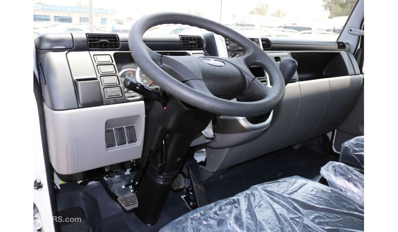 Mitsubishi Fuso Canter PRICE REDUCED 2021 | CANTER - ORIGINAL JAPAN MANUFACTURED 4.2D CAPACITY - GCC SPECS - EXPORT ONLY