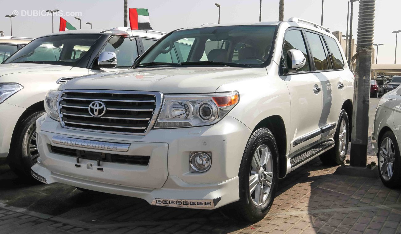 Toyota Land Cruiser GXR V6