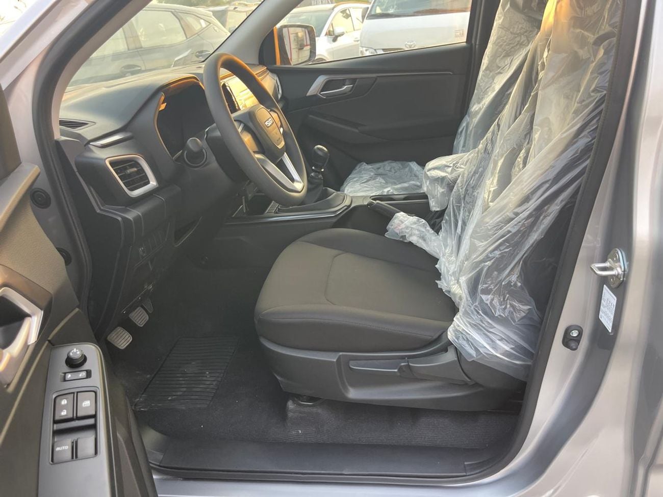 Isuzu D-MAX STD
