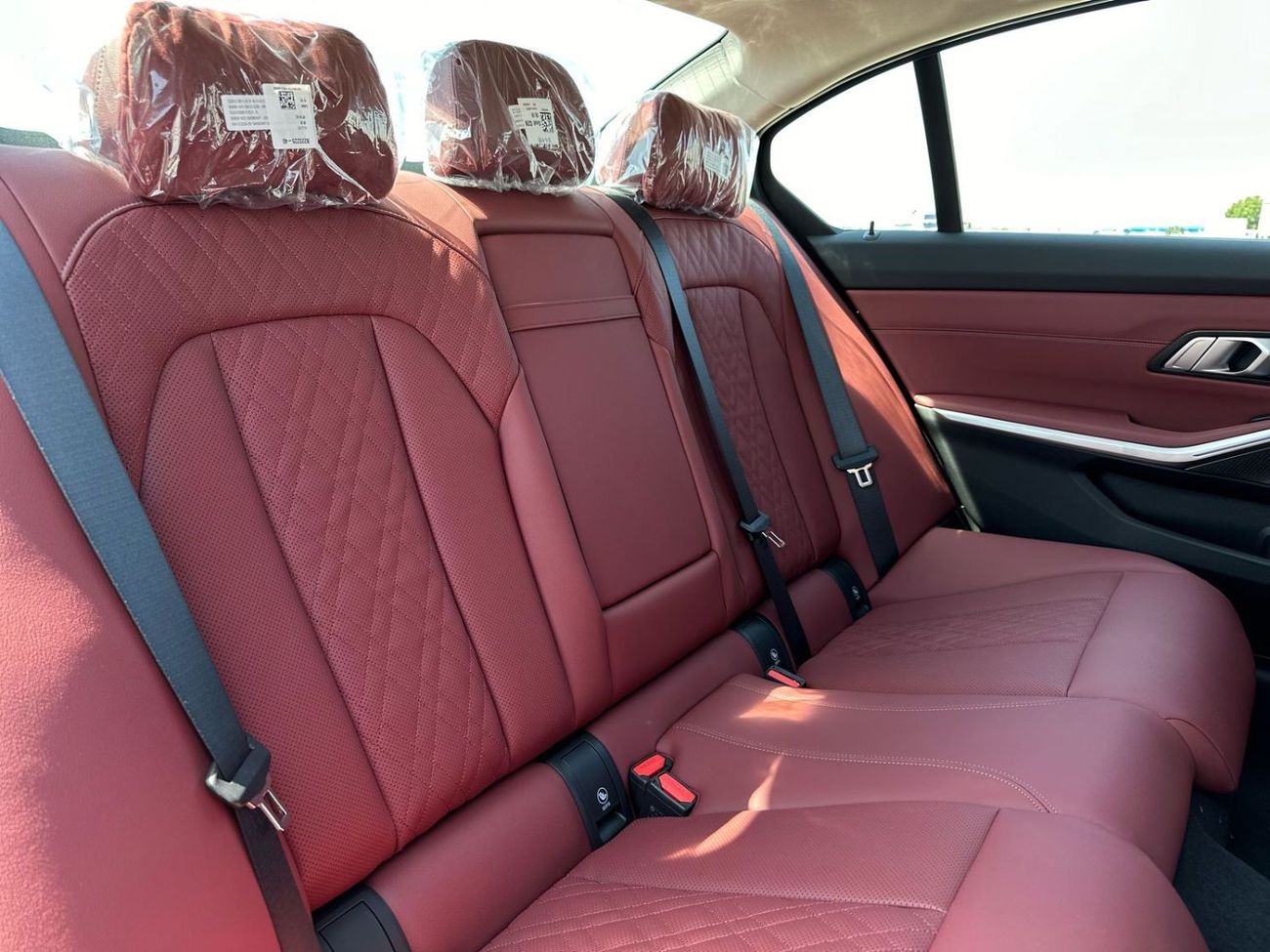 بي أم دبليو i3 BMW I3 2024