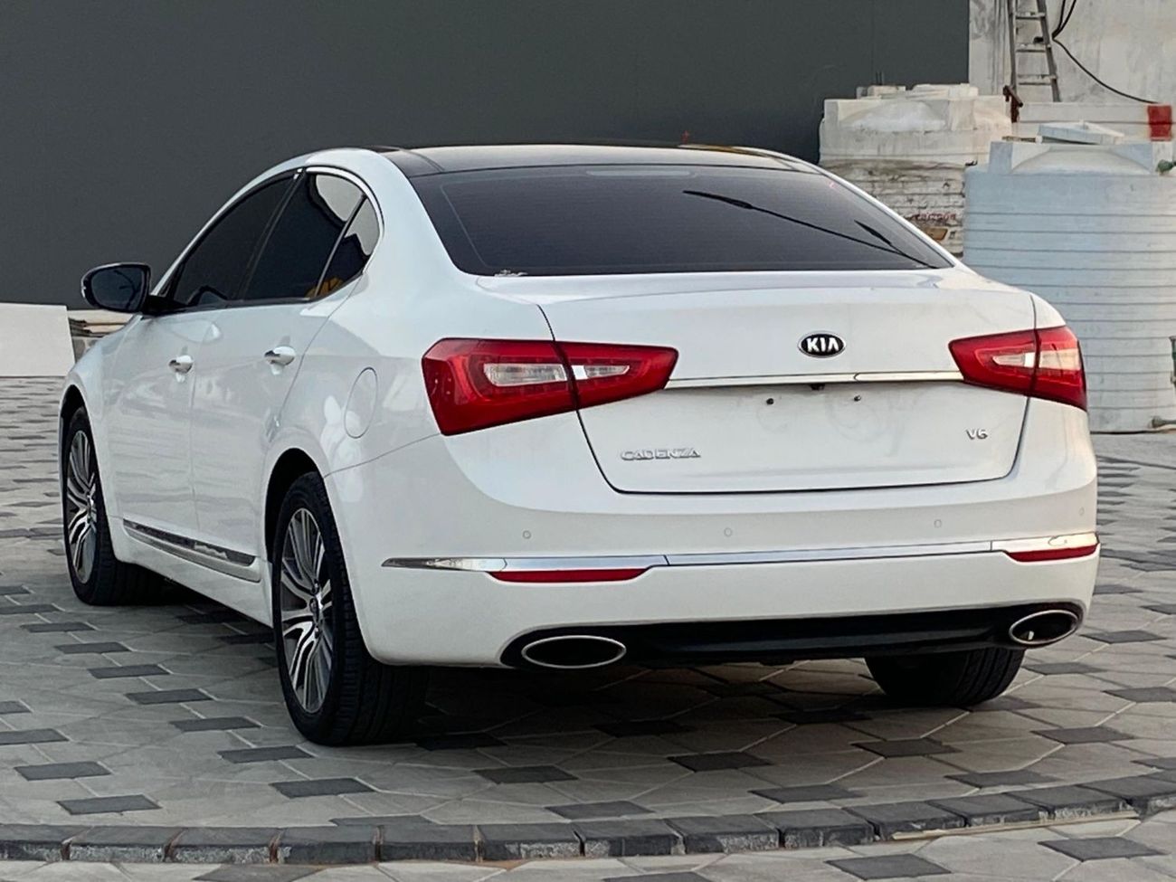 كيا كادنزا LX 3.3L