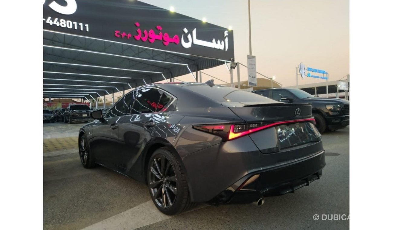 لكزس IS 350 F سبورت بريميوم