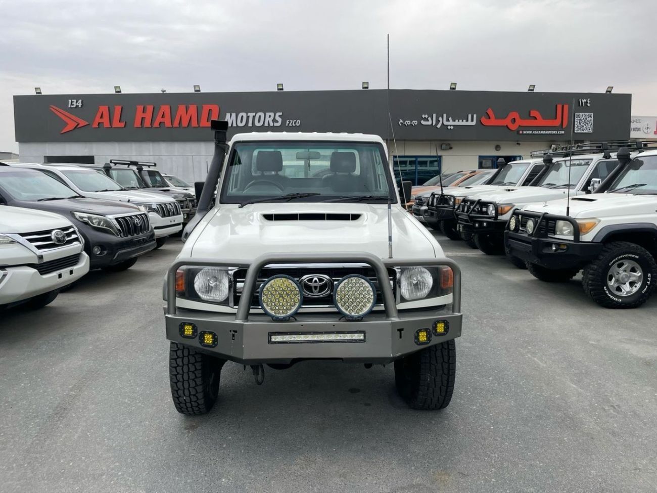 تويوتا لاند كروزر بيك آب diesel 4.5 liter manual gear right hand drive