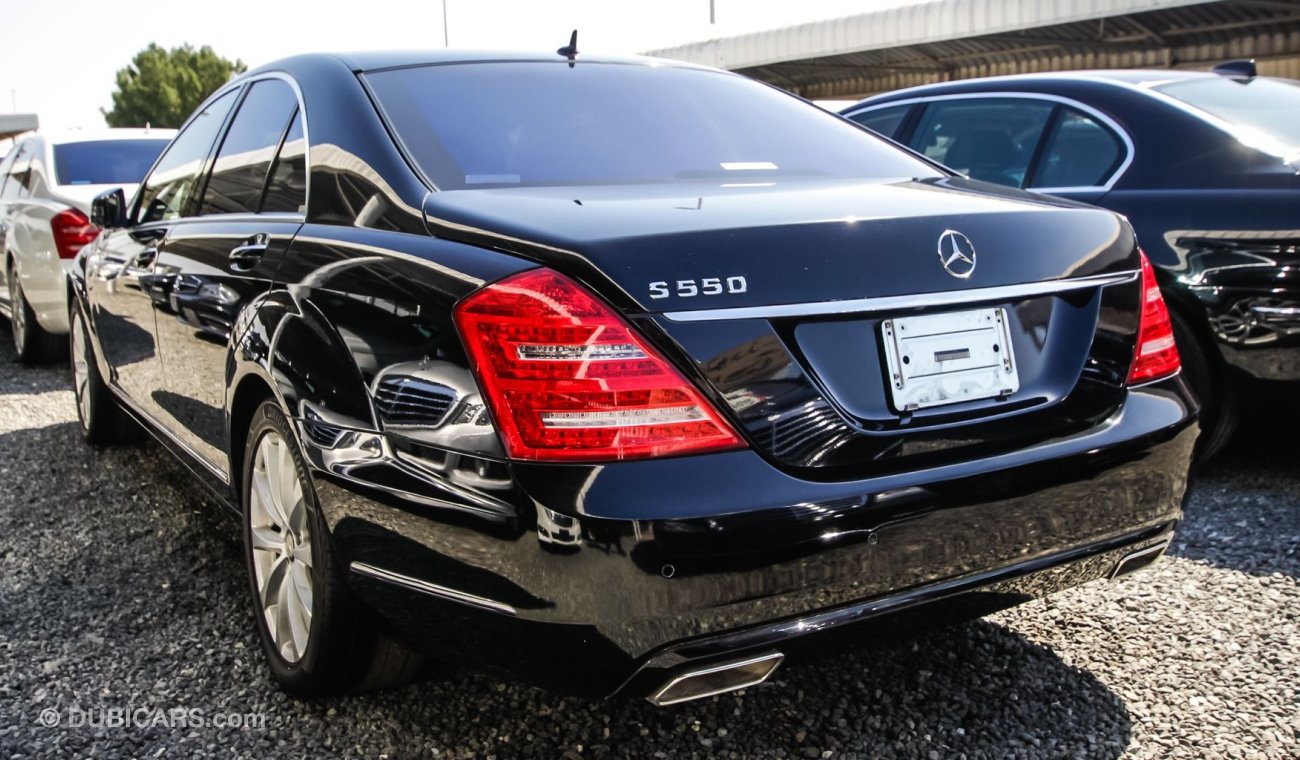 مرسيدس بنز S 550