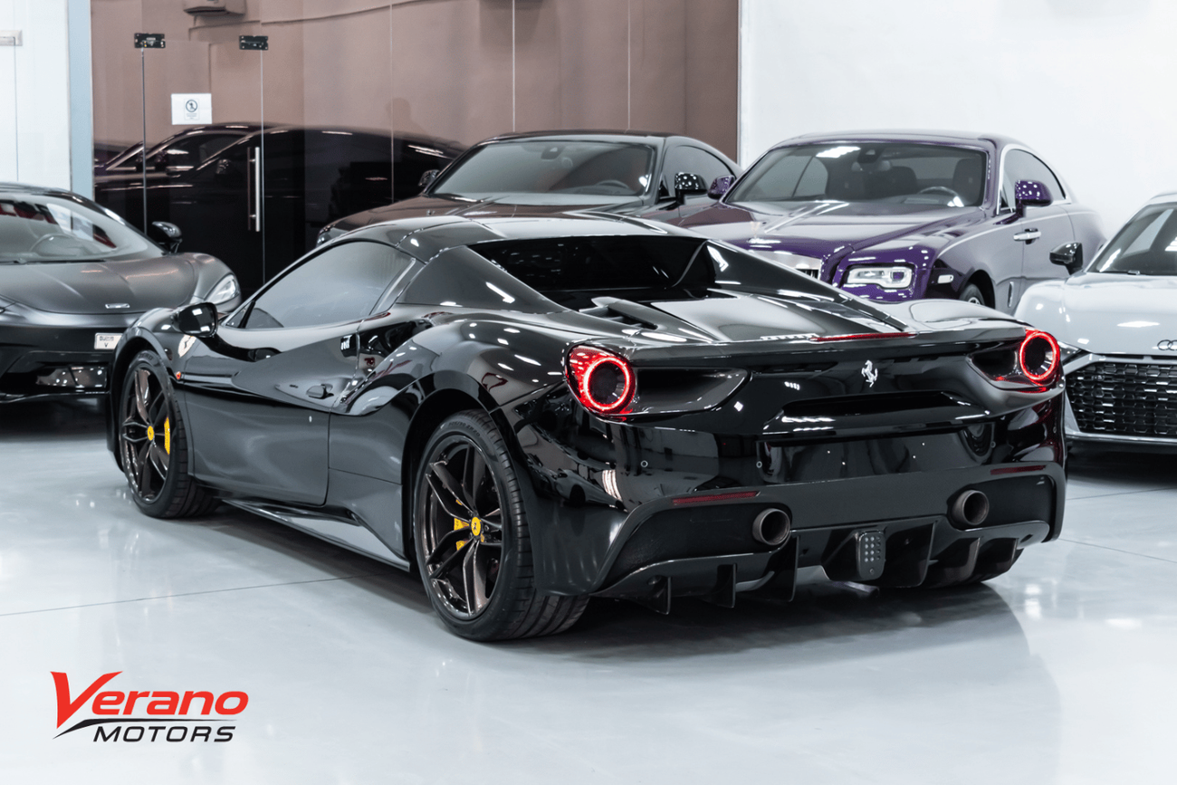 Ferrari 488 Spider STANDARD