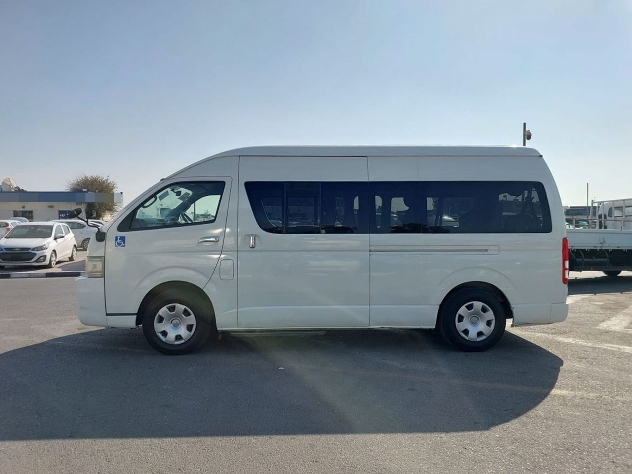 تويوتا هاياس (RAMADAN OFFER) TOYOTA HIACE VAN RHD 2009 MODEL 2.7 L PETROL AUTOMATIC(PM65726)