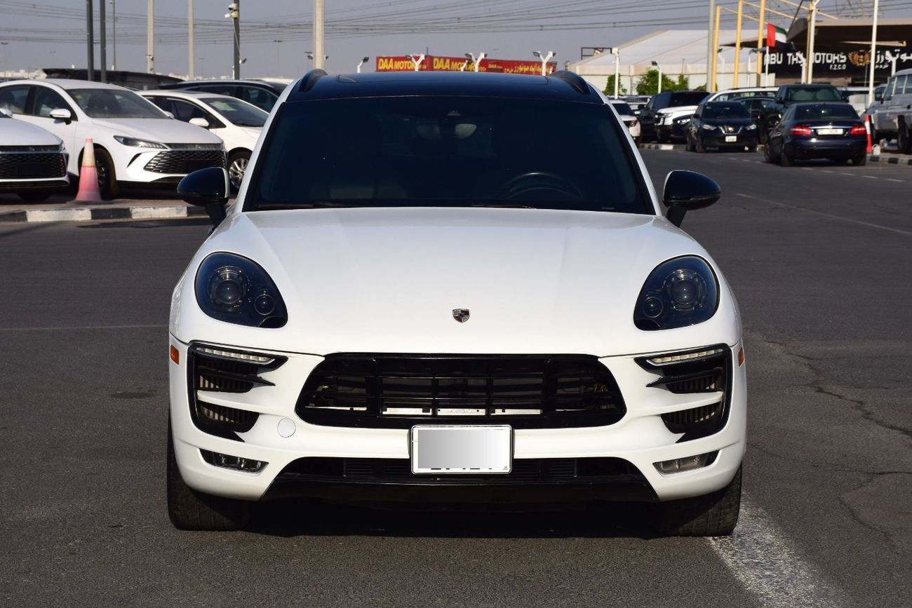 Porsche Macan Porsche Macan gts 3.0L 6 cylinder twin turbo