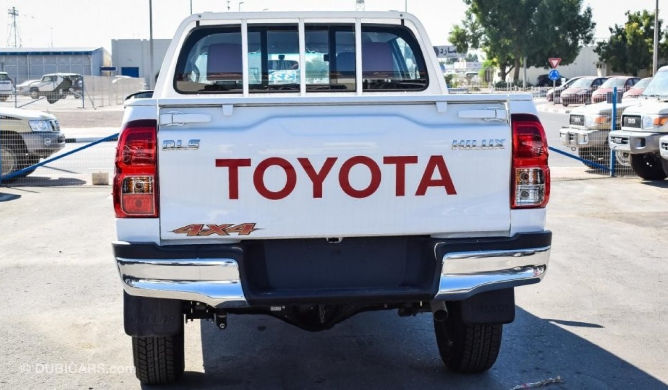 تويوتا هيلوكس 2.4 لتر دبل كبينة - ديزل Toyota Hilux DLS