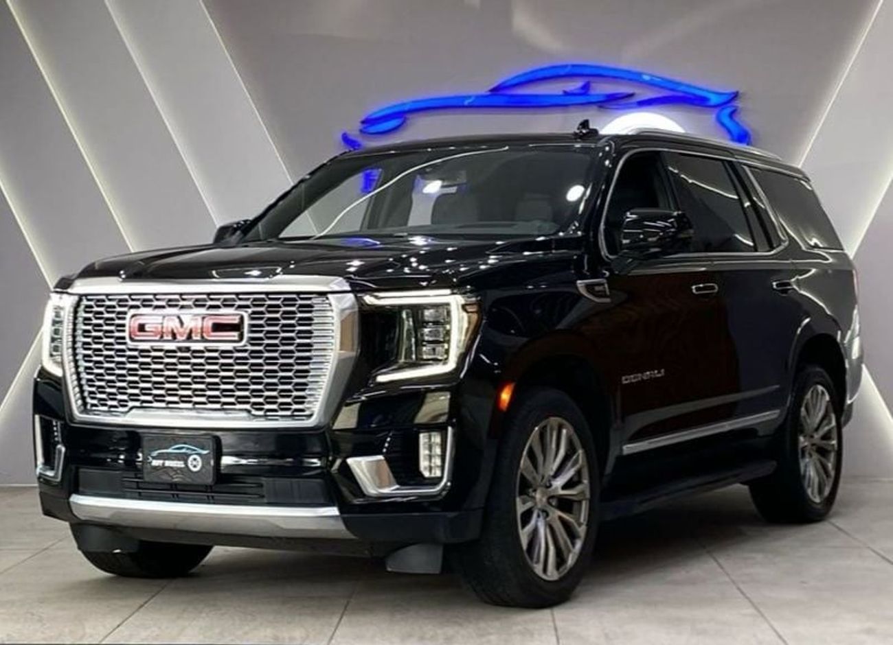 GMC Yukon Denali 6.2L (8 Seater) - 2021