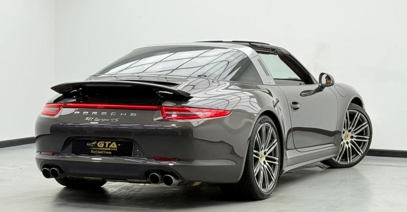 بورش 911 Targa 4S 3.8L 2015 Porsche 911 Targa 4S ,Porsche Service History ,Excellent Condition ,GCC