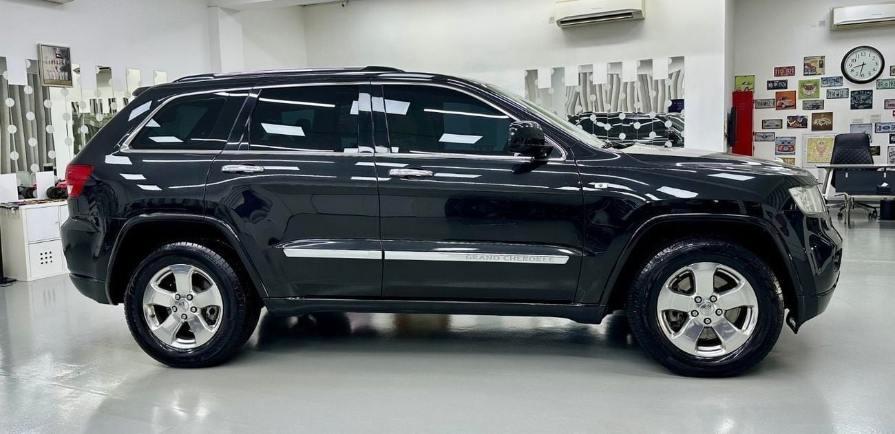 Jeep Grand Cherokee Limited 5.7L (360 HP)