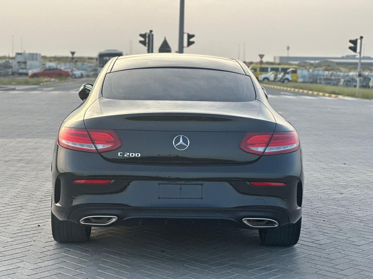 مرسيدس بنز C 200