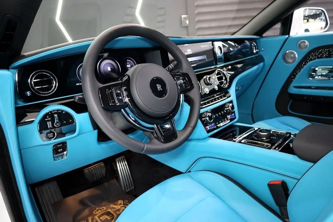 رولز رويس سبيكتر BRAND NEW, Bespoke Audio, 4 Years Dealer Warranty + Service!!