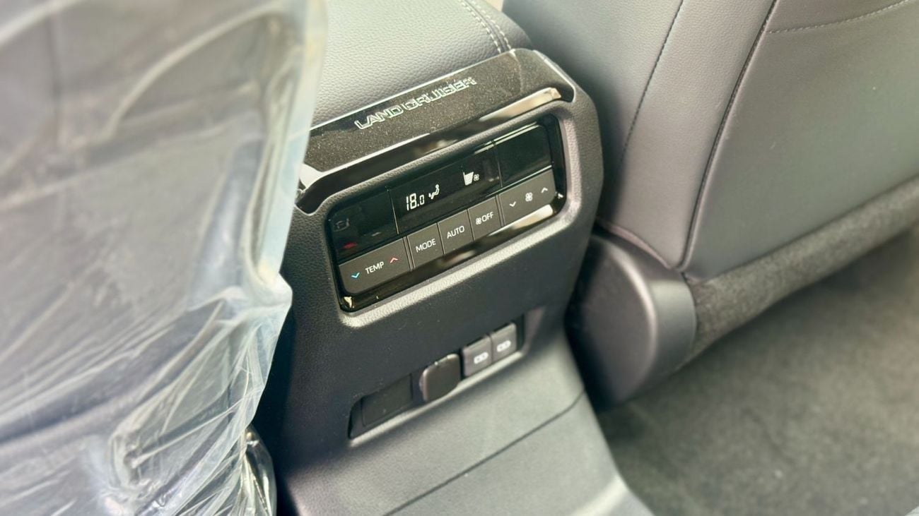 Toyota Prado ALL ROUNDER G LEATHER SEATS COOL BOX ELECTRIC TAIL GATE ELECTRIC CHAIRS REAR DIGITAL AC