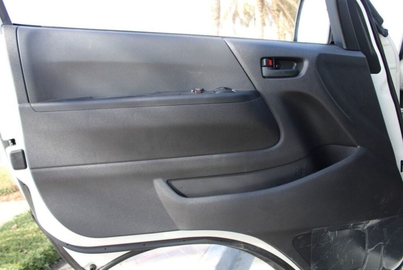 Toyota Hiace High Roof 2.7L Petrol 13-Seater 2024YM