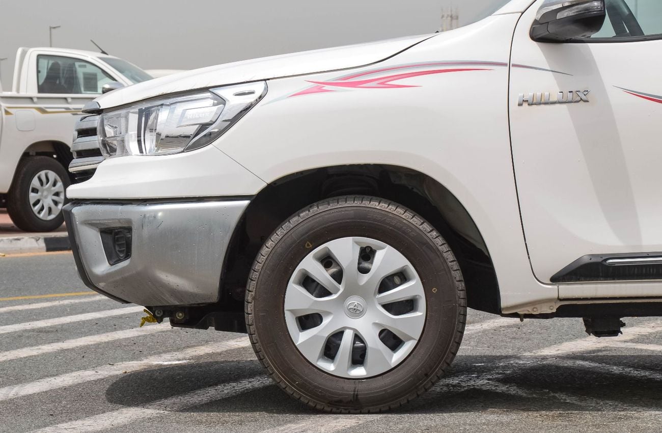 Toyota Hilux TOYOTA HILUX 2.7L RWD PETROL 4DOOR MT PICKUP 2025