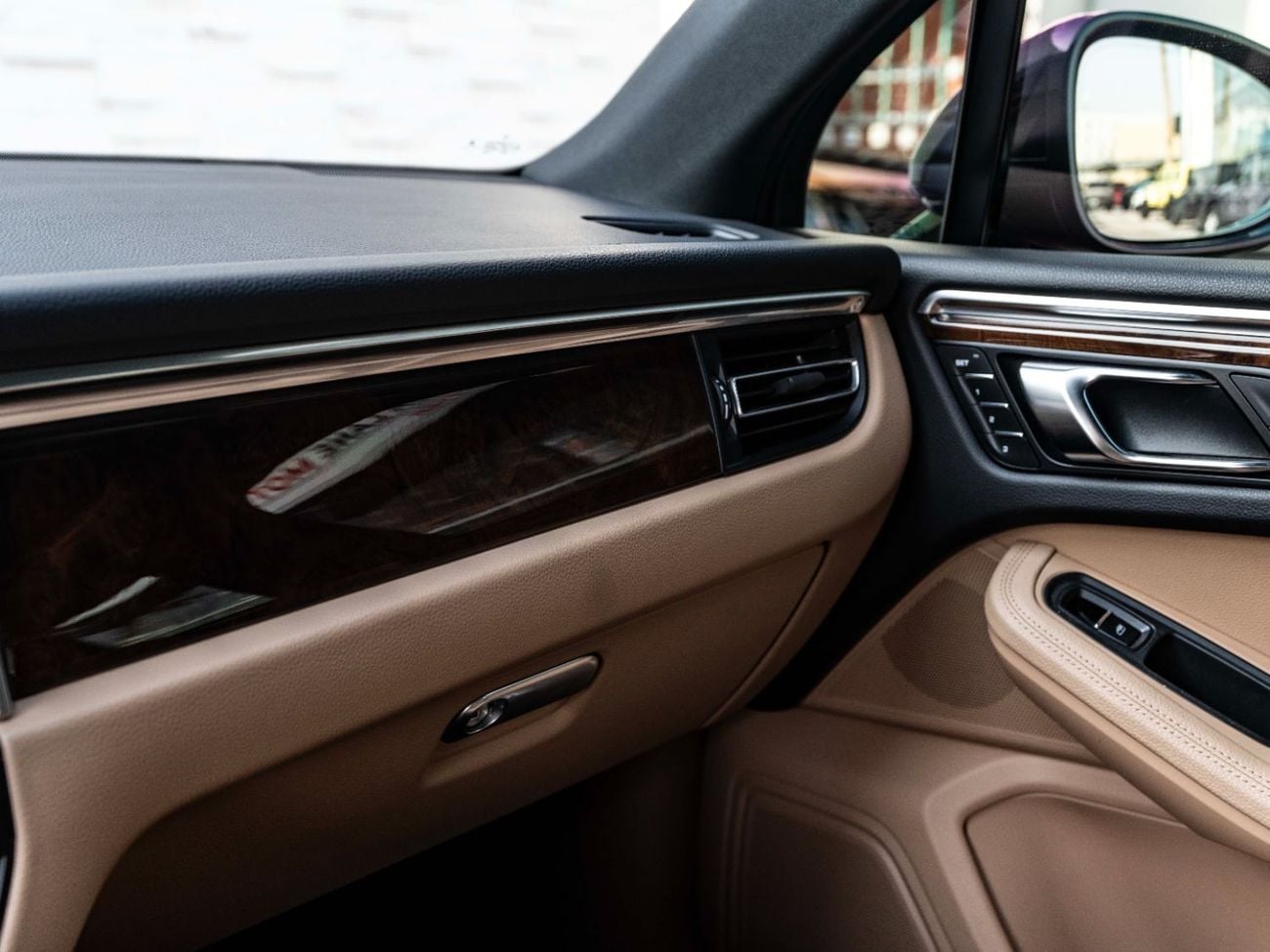 Porsche Macan S 2.9L (375 HP)