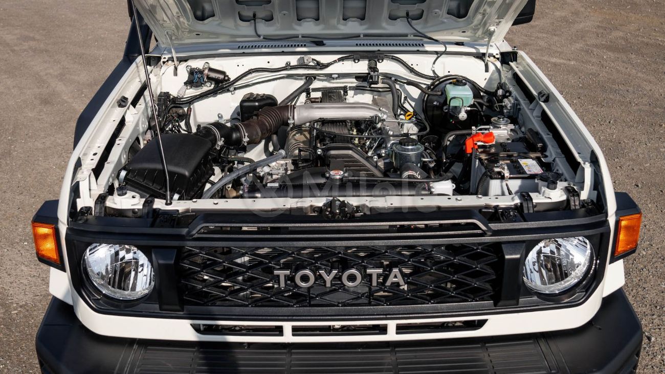 تويوتا Land Cruiser Pickup 70 TOYOTA LAND CRUISER 79SC | EXPORT ONLY