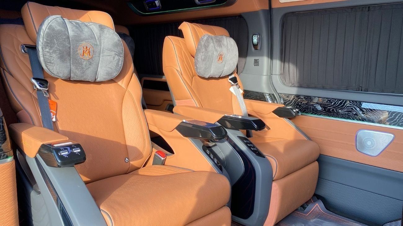 Toyota Hiace  Luxury Seat iconic Design Brand New