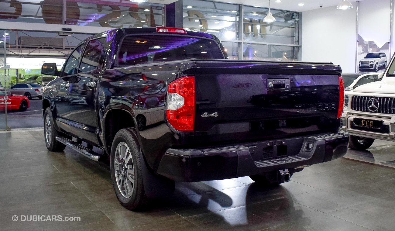 Toyota Tundra CrewMax 1794 Edition 5.7L - V8 / 4WD