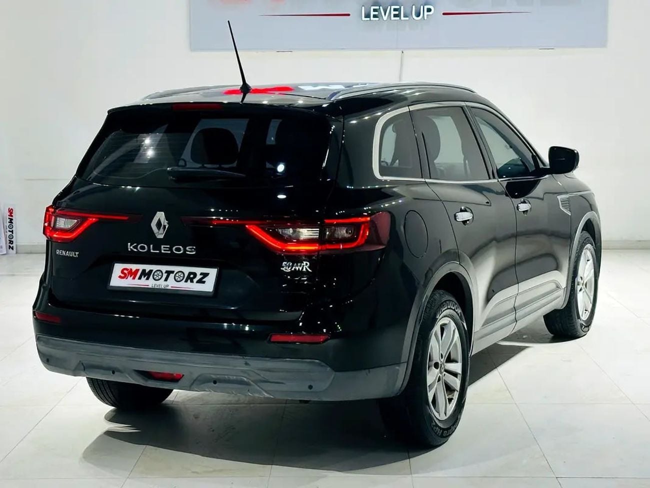 Renault Koleos LE 2.5L