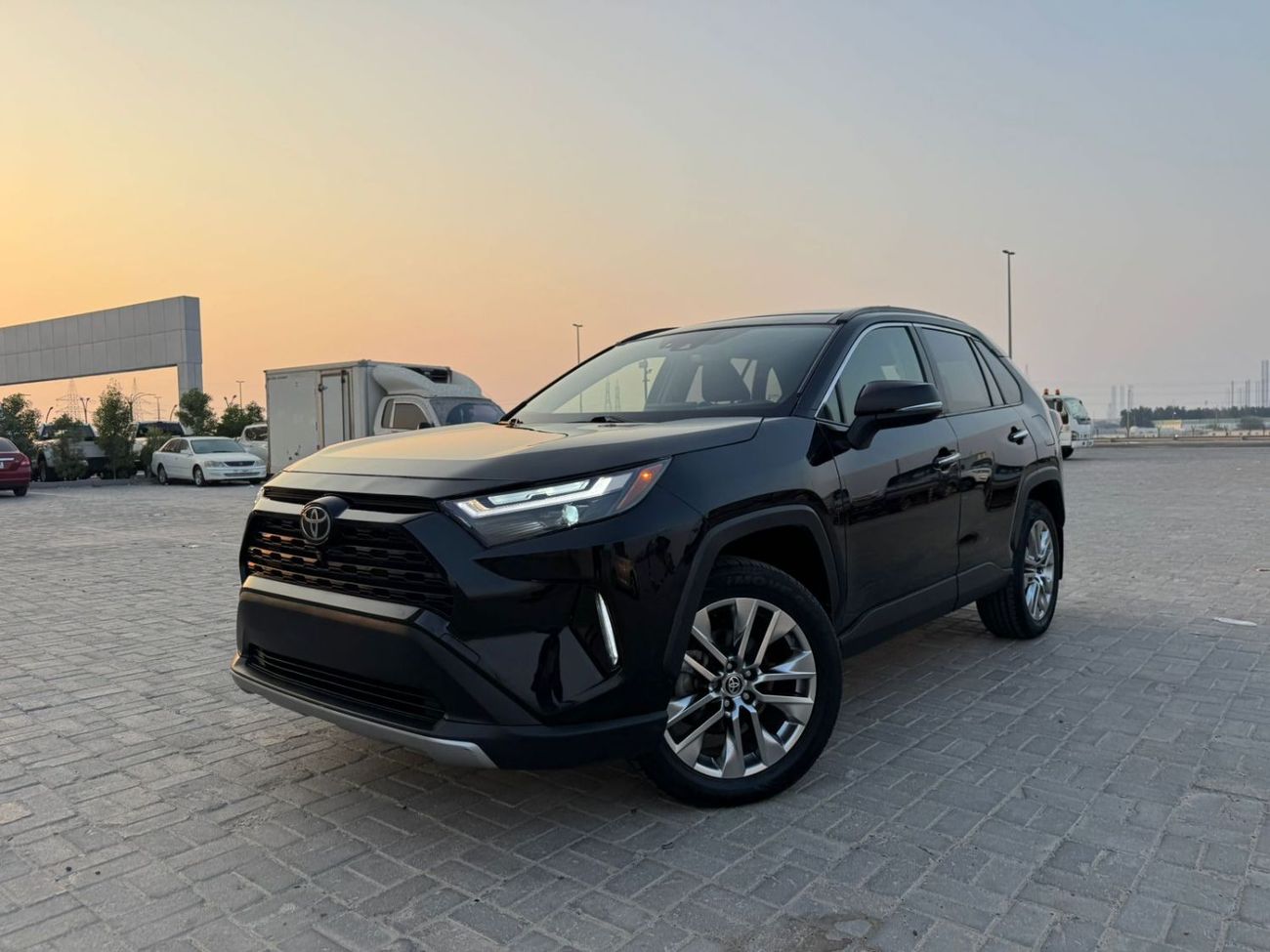 تويوتا راف ٤ Toyota Rav4 2021 limited panoramic