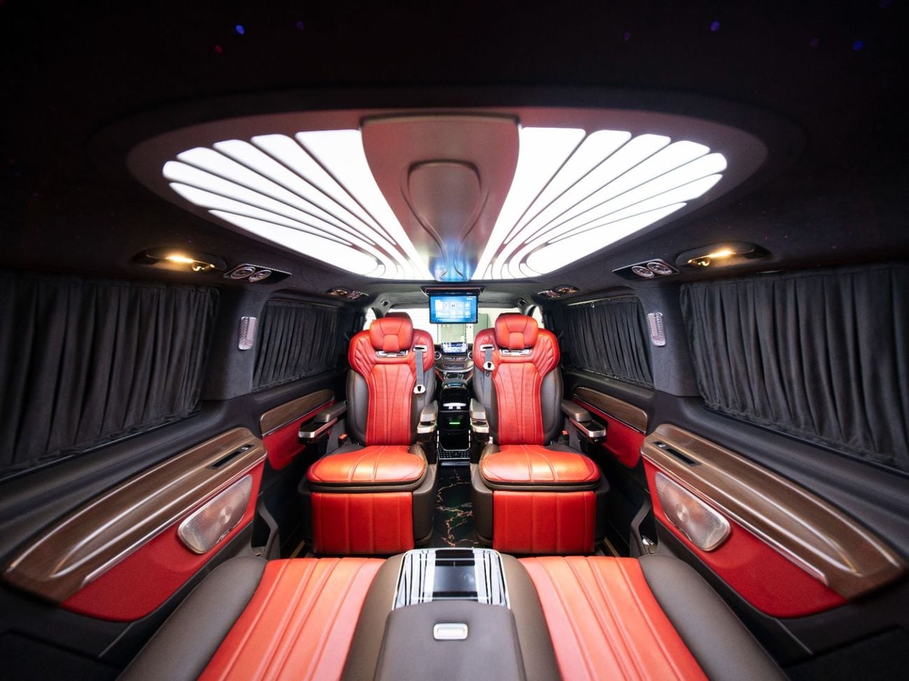Mercedes Benz V 250