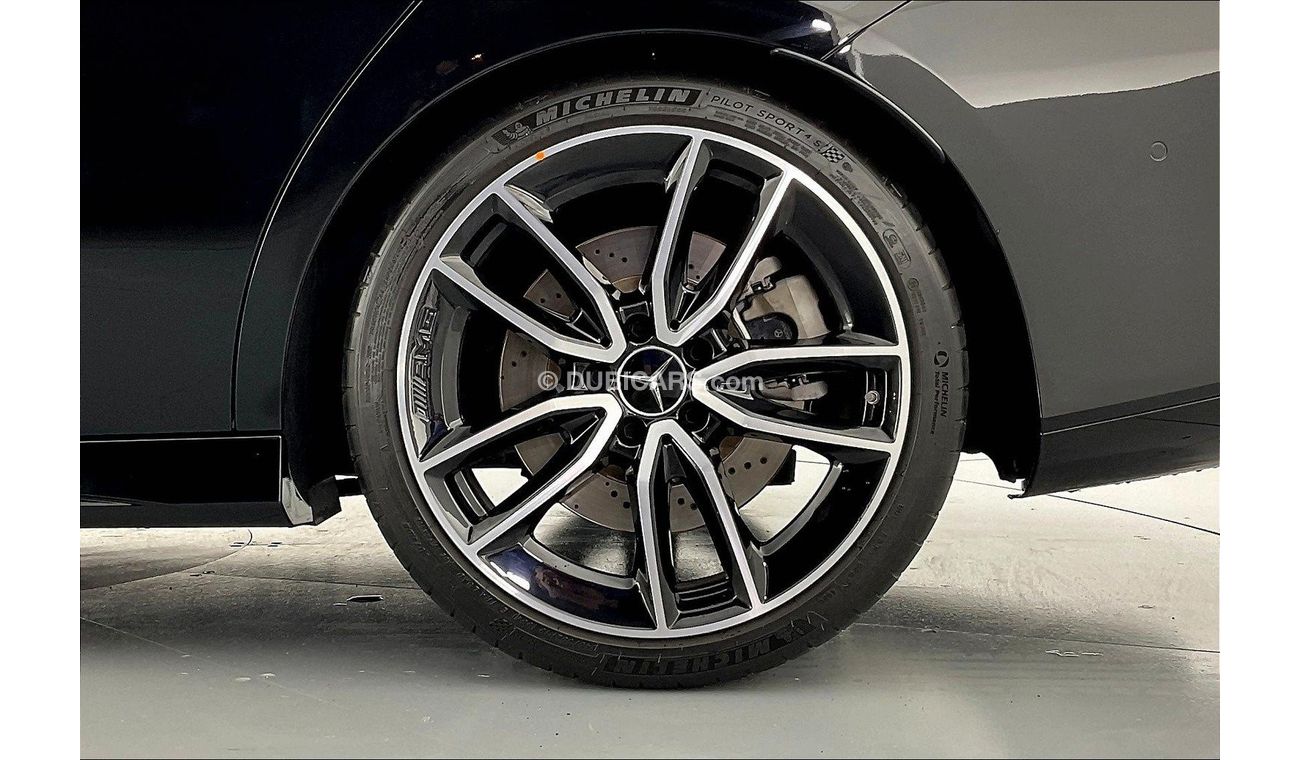 Mercedes-Benz CLA 35 AMG Premium +