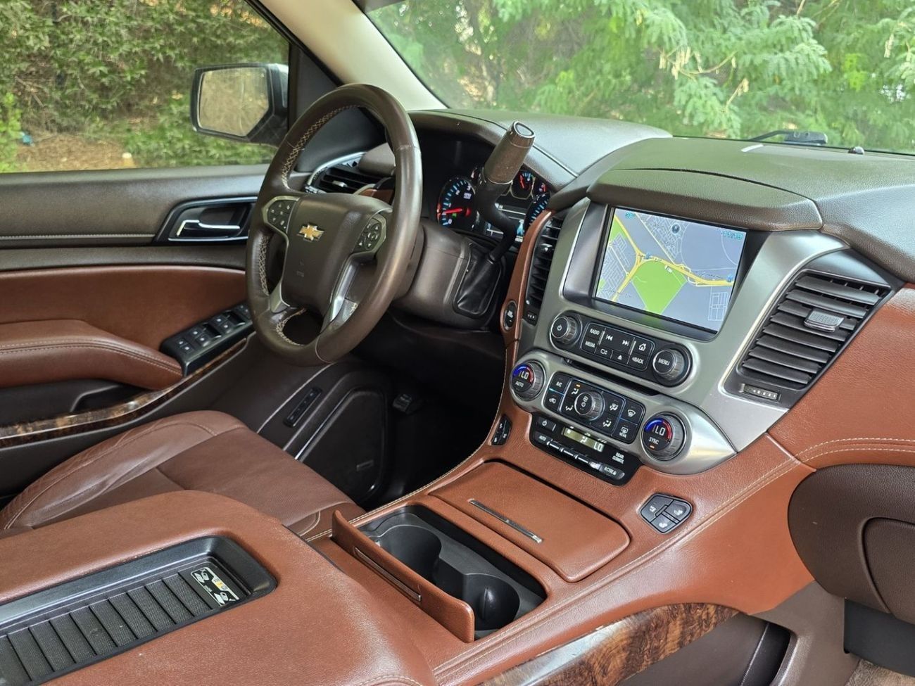 شيفروليه تاهو LTZ 5.3L 4WD (8 Seater) CHEVROLET TAHO 2015 GCC FULL OPITION // PERFECT CONDITION