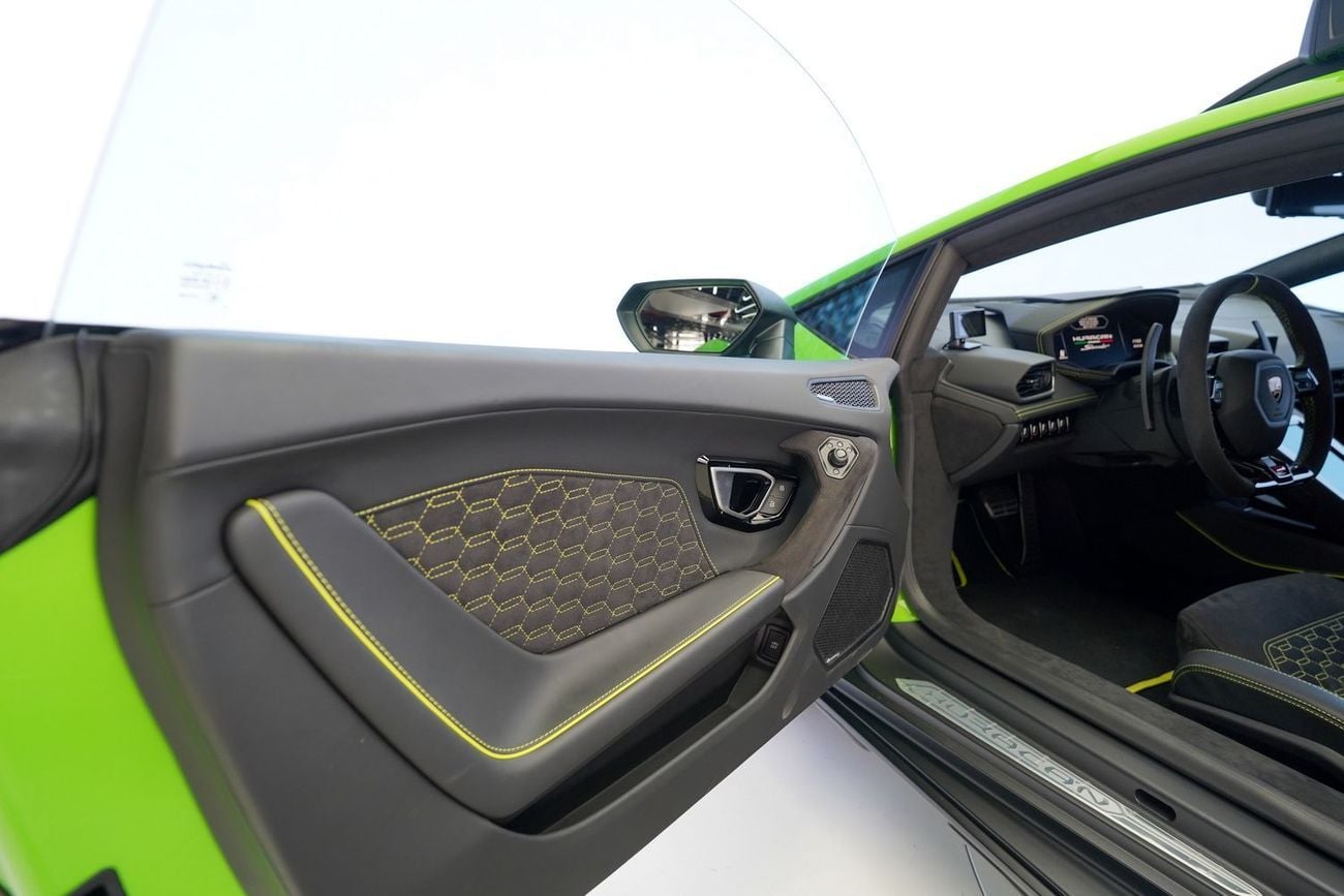 لامبورغيني هوراكان TECNICA STERRATO 5.2L V10
