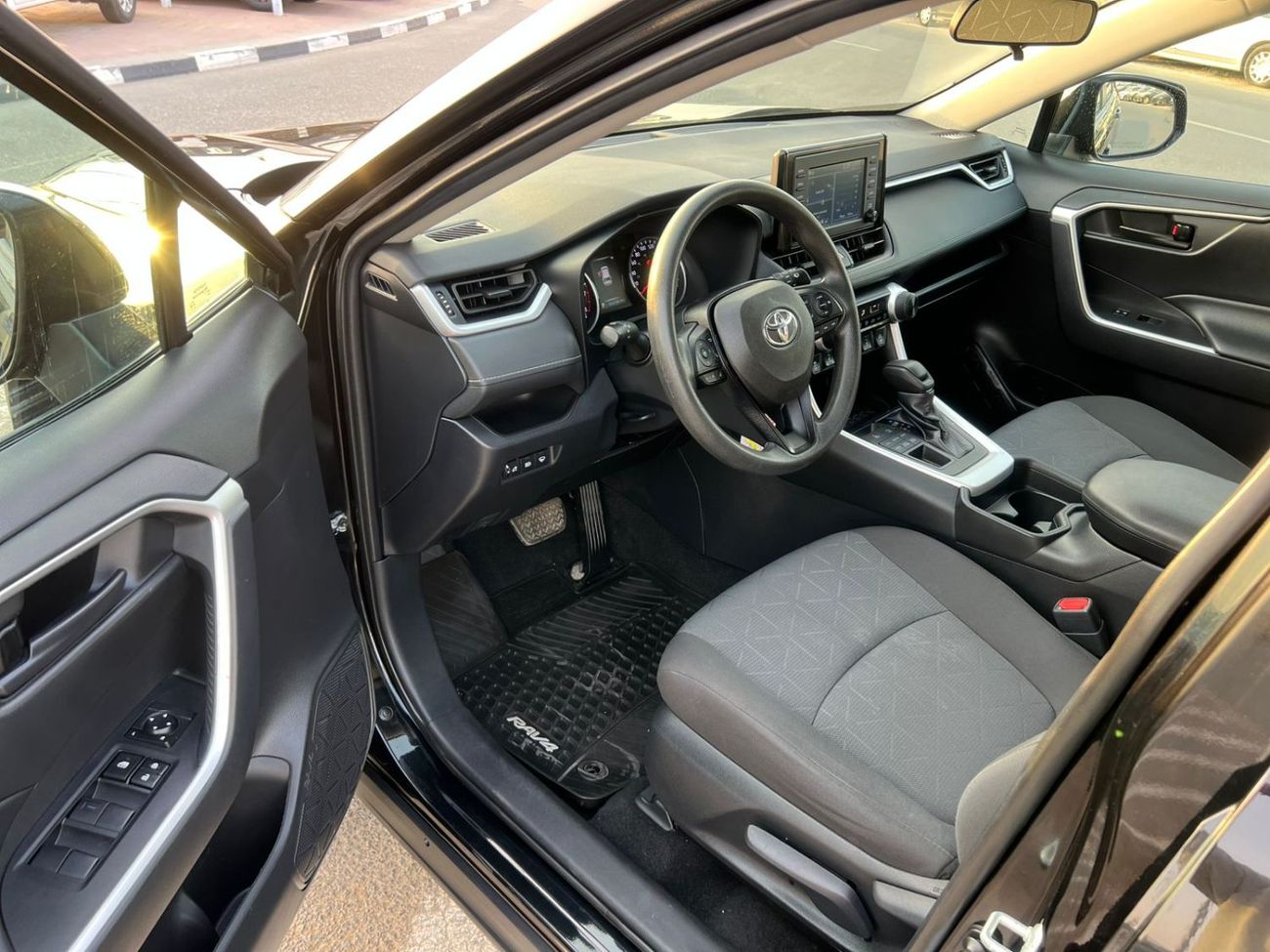 Toyota RAV4 2021 Toyota Rav4 MidOption 2.5L V4 - AWD 4x4 - Rear Camera & Radar