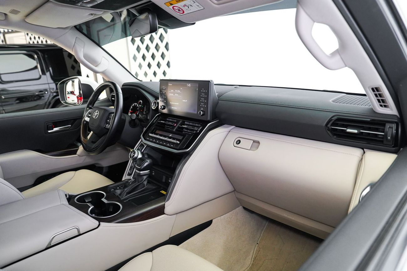 Toyota Land Cruiser GXR 4.0L