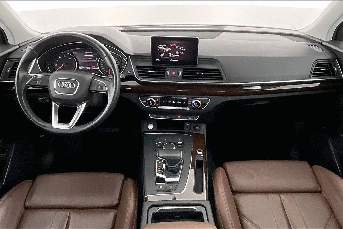 أودي Q5 45 TFSI quattro Basic | National Day Celebration | شامل الضمان | 0 ﺪﻔﻋﺓ ﺃﻮﻟﻯ