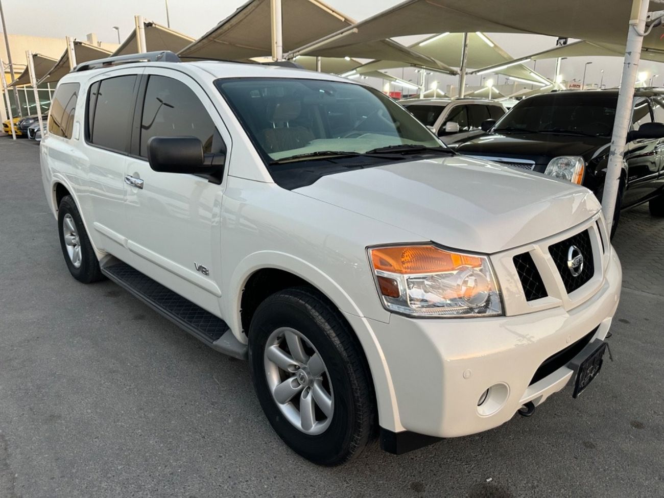 Nissan Armada SE