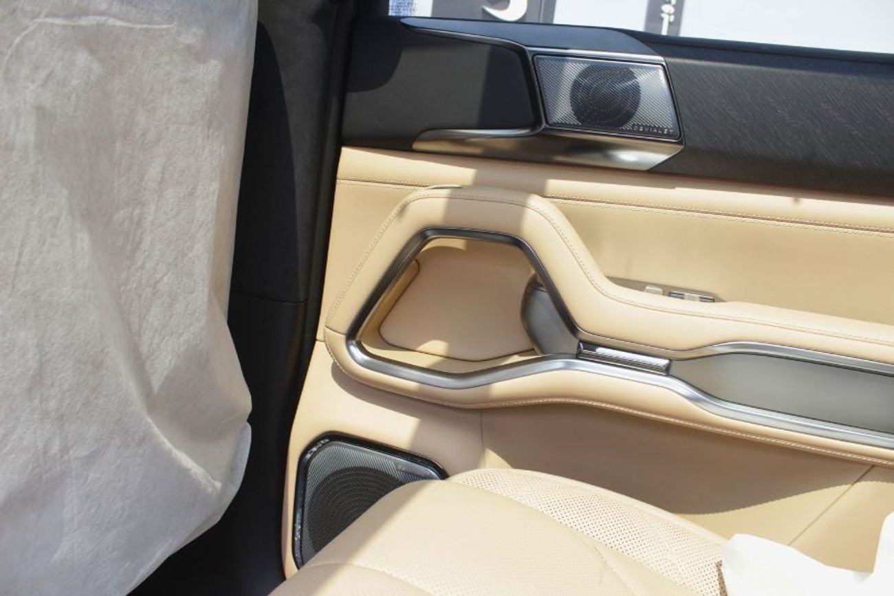 بي واي دي ليوبارد 8 Smart and Brave Flagship Edition (7 Seats)