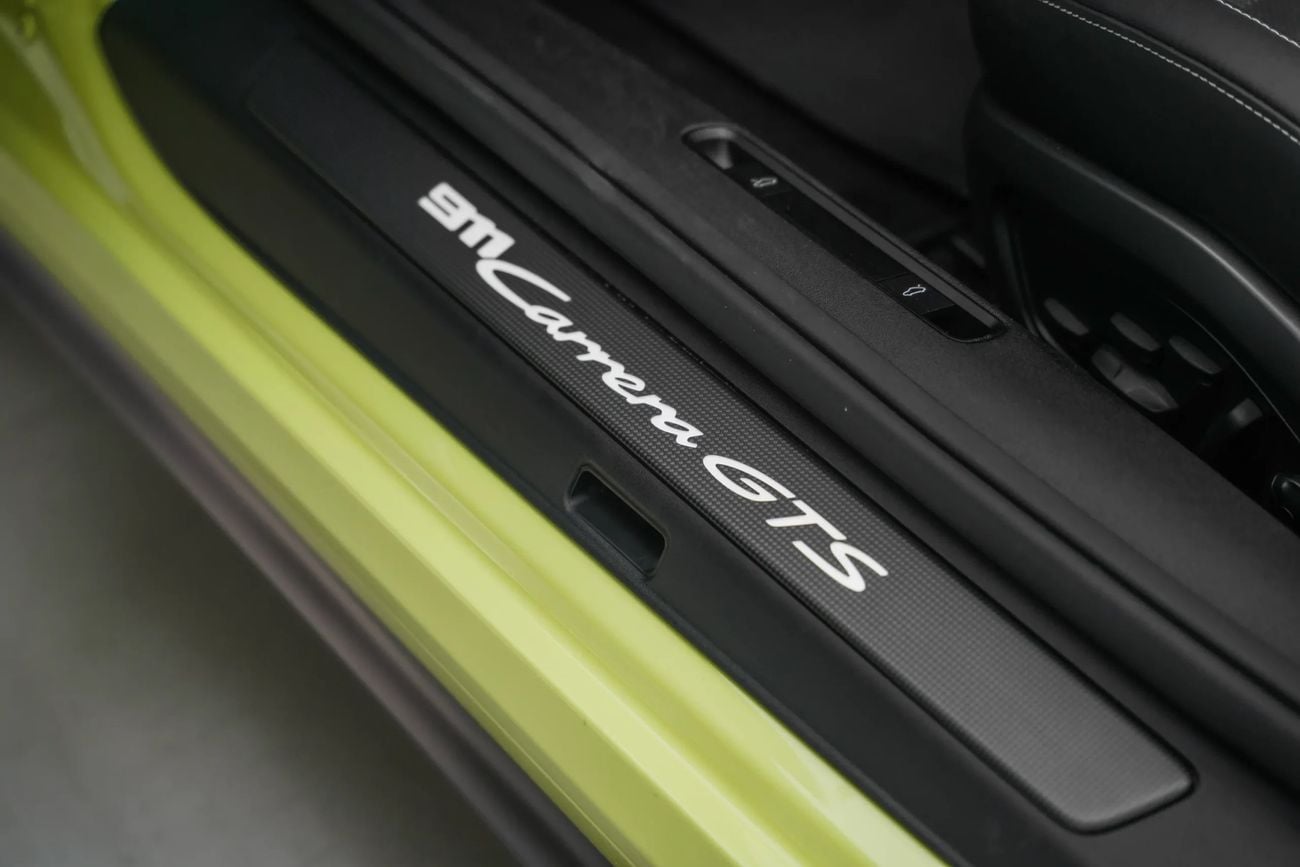 Porsche 911 CARRERA GTS