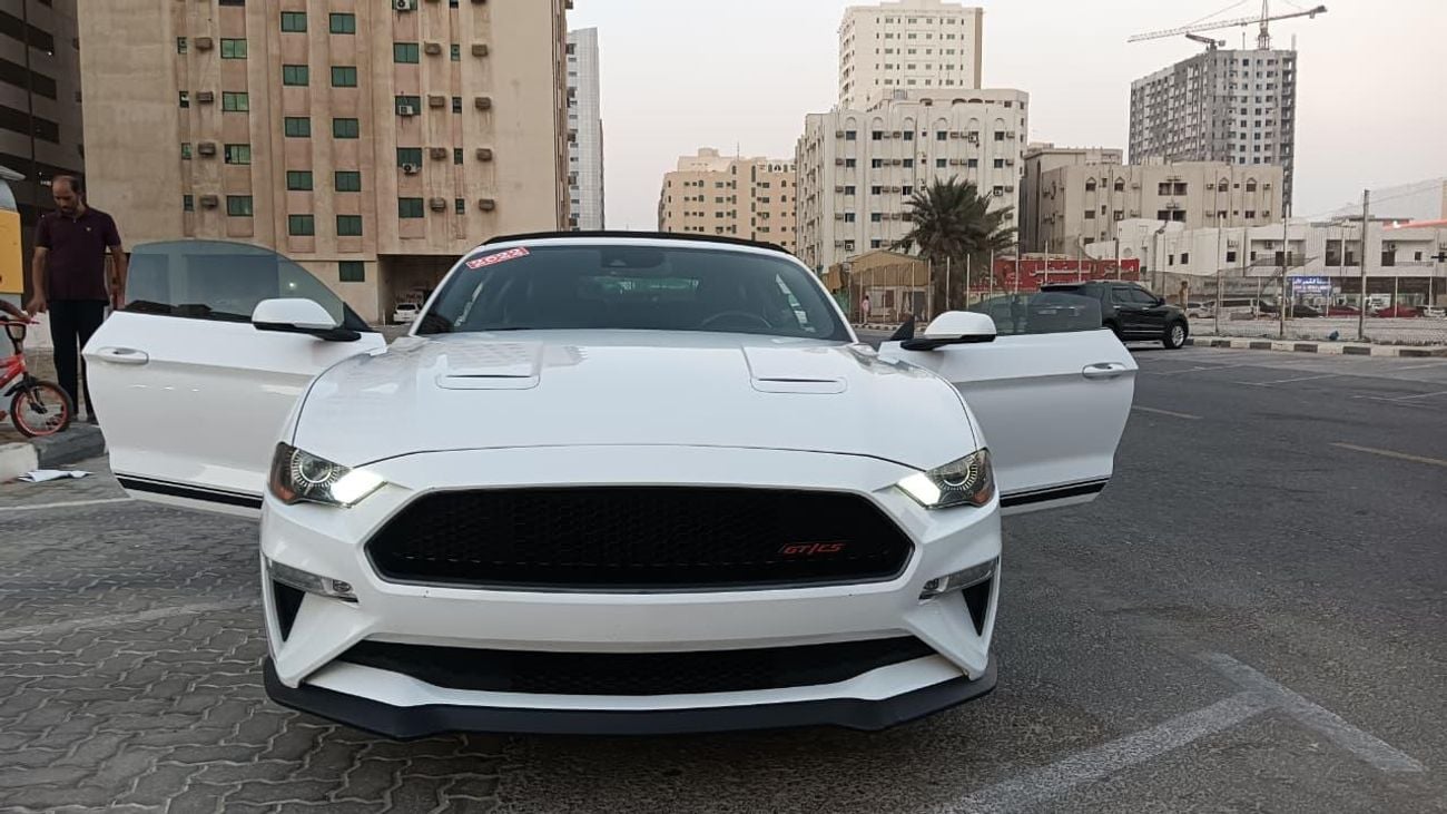 Ford Mustang GT PREMIUM
