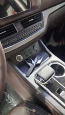 BAW 212 Petrol//Automatic//9 seats