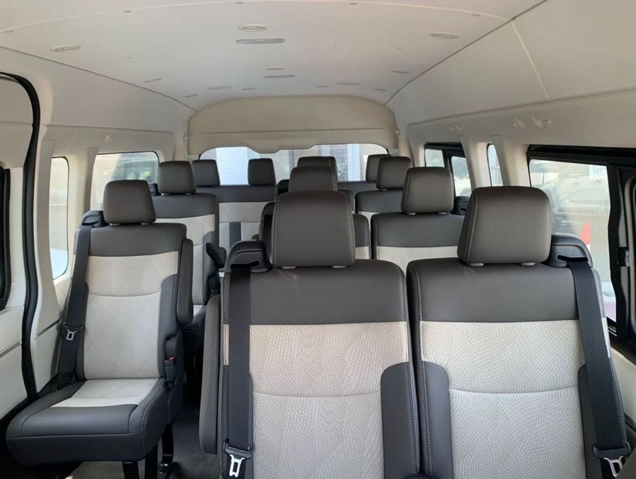 Toyota Hiace Toyota Hiace GL 2.8L MT Diesel Highroof new shape 2024