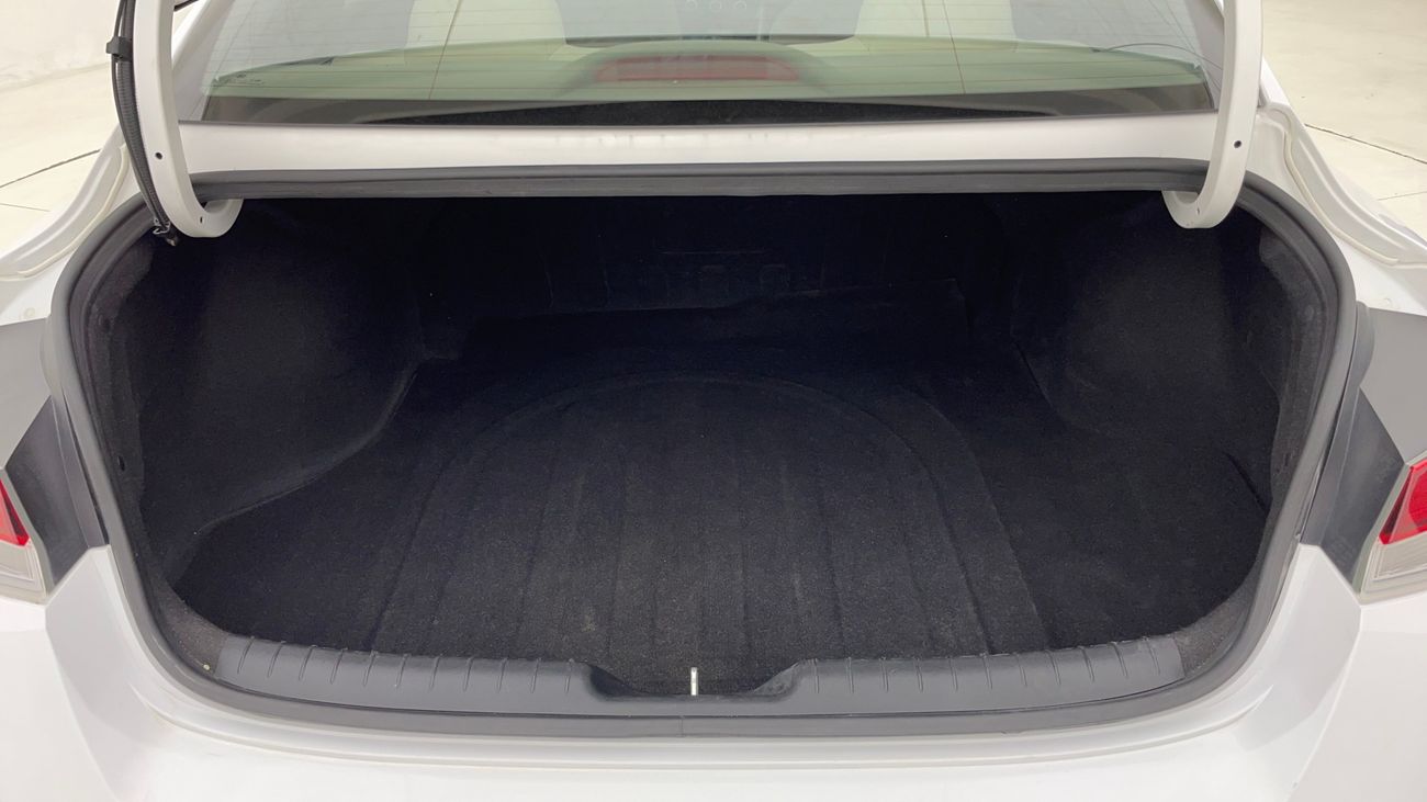 هيونداي إلانترا SMART 1.6 | بدون دفعة مقدمة | اختبار القيادة في المنزل