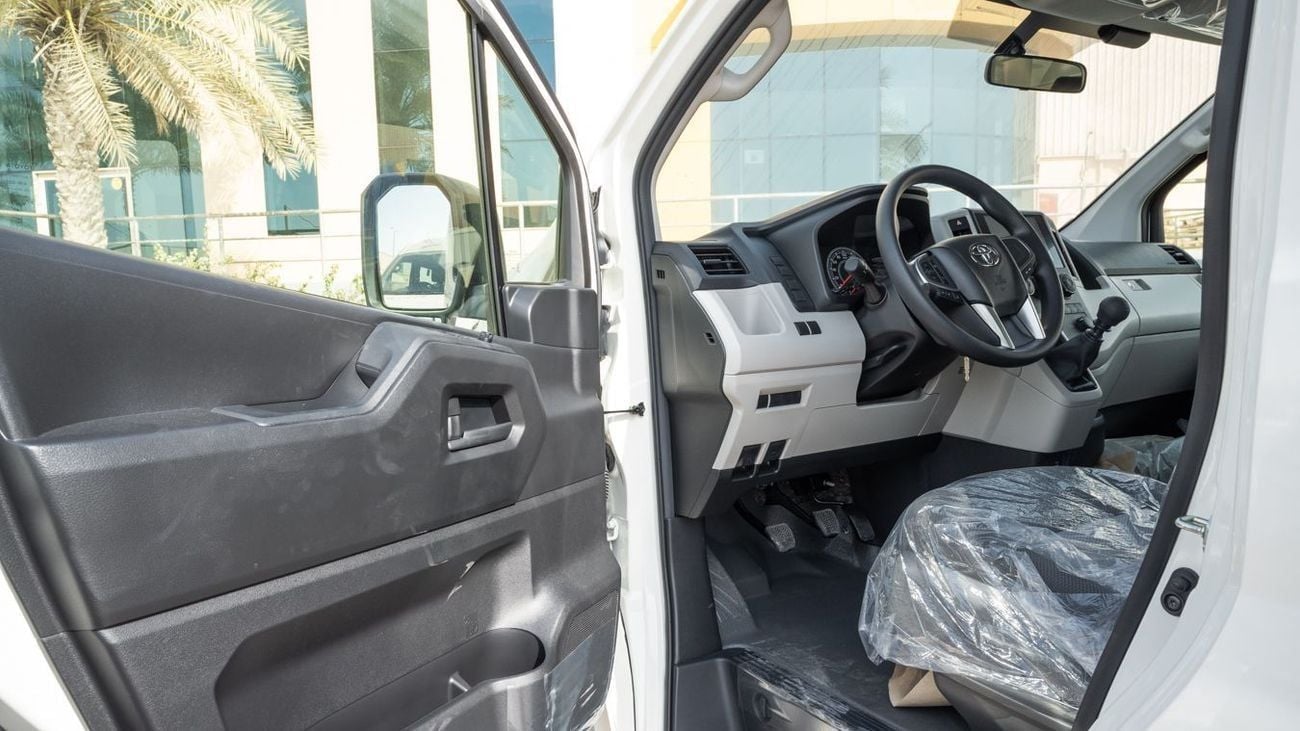 تويوتا هاياس GL TOYOTA HIACE 3.5 MANUAL 13 SEATER -2026YM
