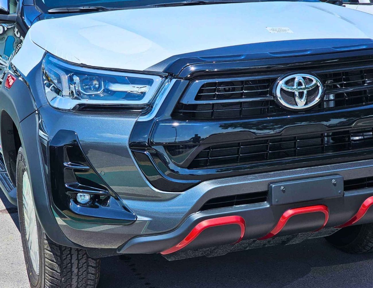 Toyota Hilux SR5 TRD 4.0L PETROL SR5 TRD || 4.0L PETROL V6 4WD | WOOD INTERIOR W VISOR | BLIND SPOT | DIFFLOCK | DVD+CAMERA | READY S