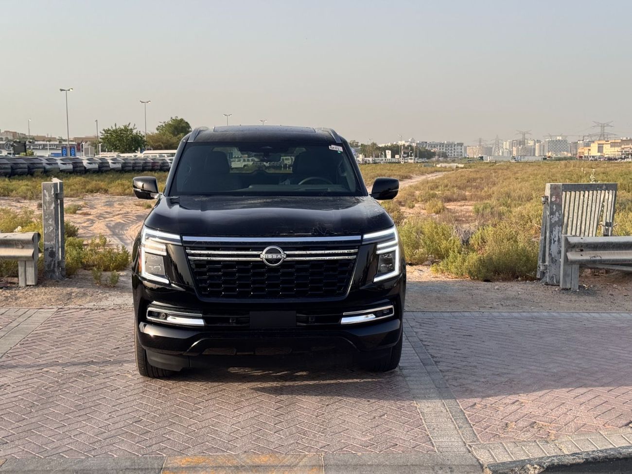 Nissan Armada 2025 NISSAN ARMADA PLATINUM RESERVE 3.5L V6 TWIN TURBO 425hp (INDIVIDUAL SEATS) BRAND NEW 0KM